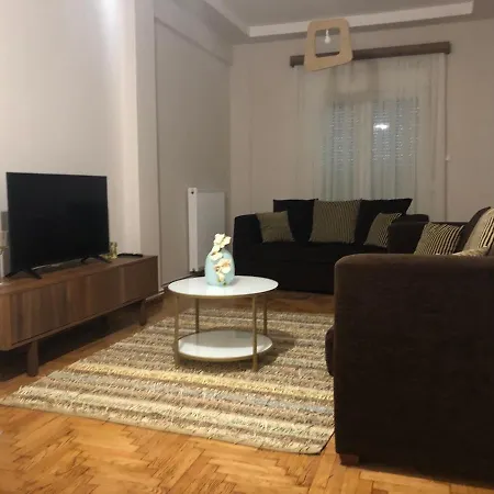 Апартаменты σαν στο σπίτι σας 1 *