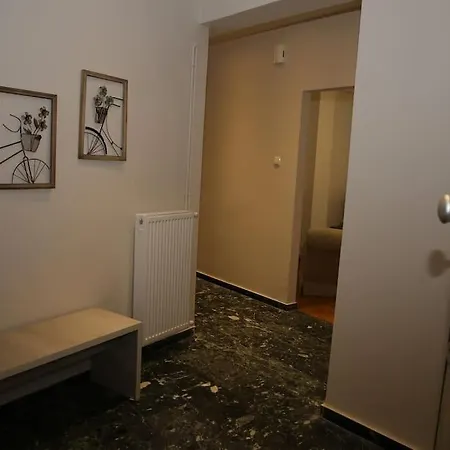 Апартаменты σαν στο σπίτι σας 1 Трикала