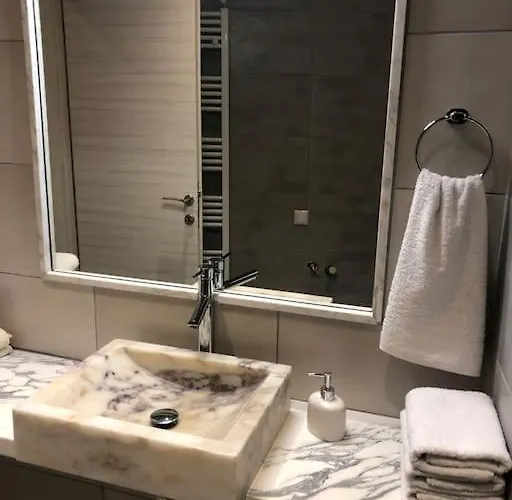 Διαμέρισμα σαν στο σπίτι σας 1 *