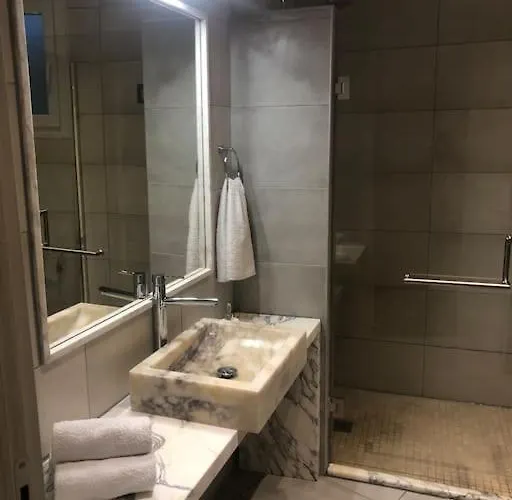 σαν στο σπίτι σας 1